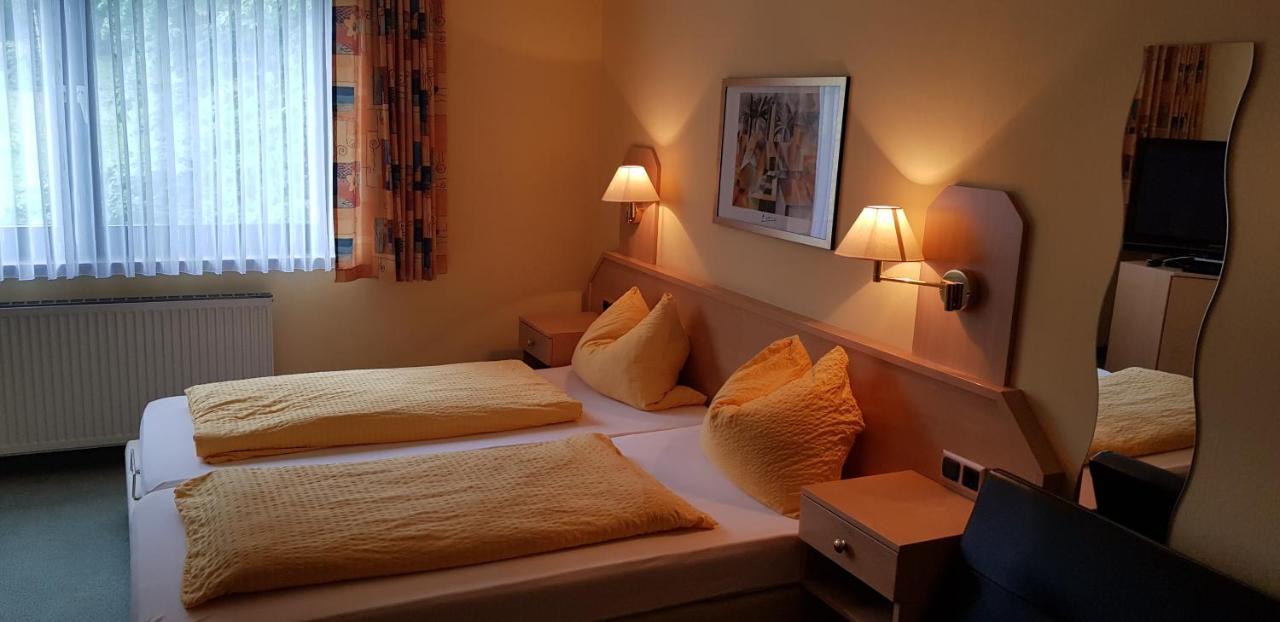 Panorama Hotel Pension Frohnau Бад Захса Екстериор снимка