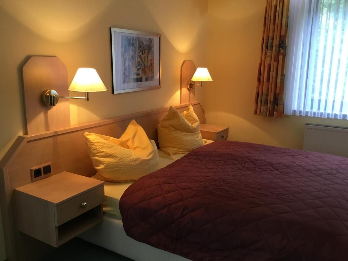 Panorama Hotel Pension Frohnau Бад Захса Екстериор снимка