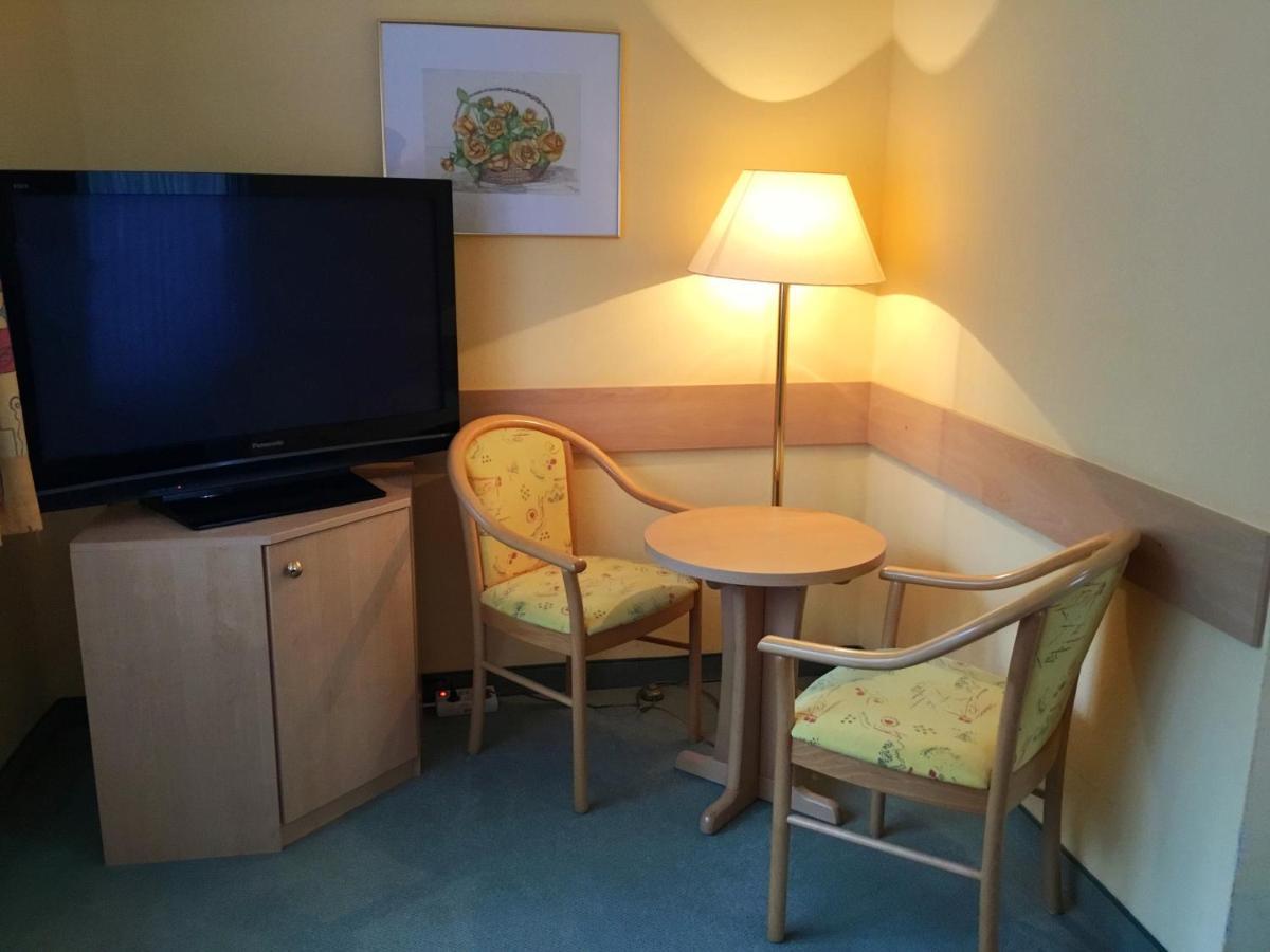 Panorama Hotel Pension Frohnau Бад Захса Екстериор снимка