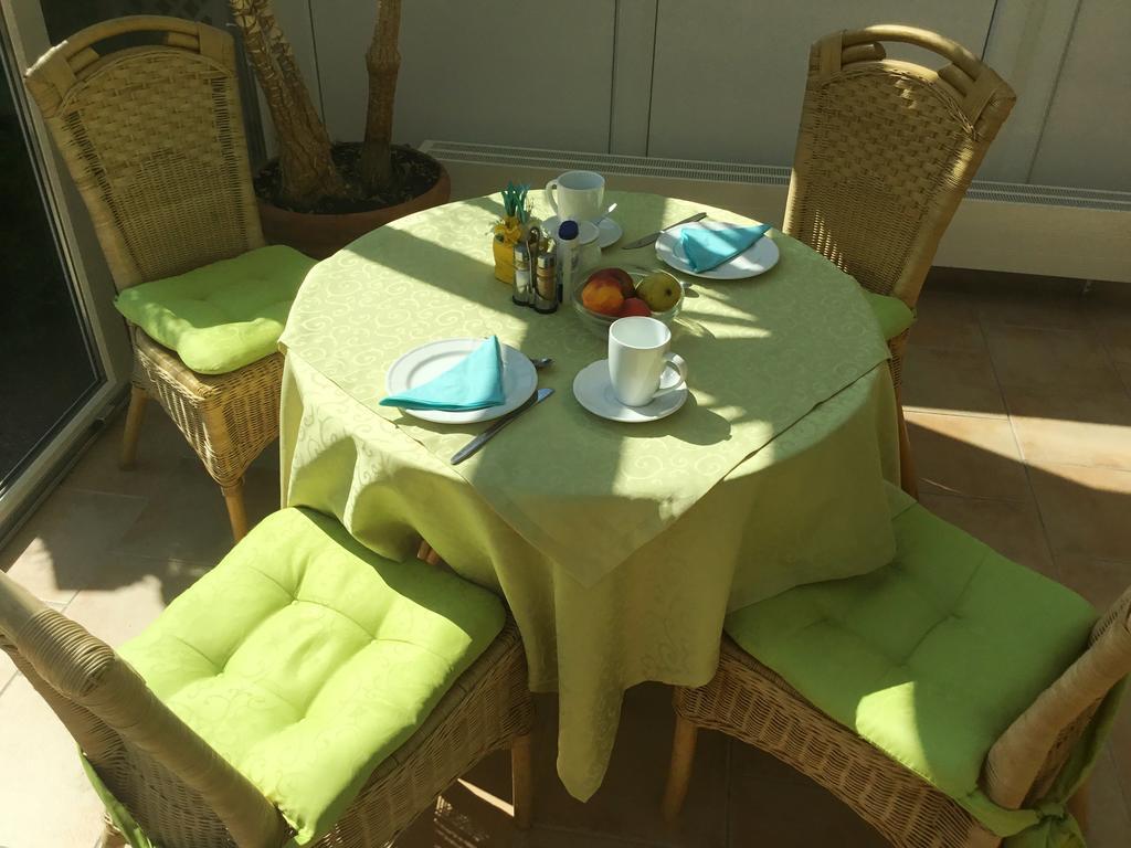 Panorama Hotel Pension Frohnau Бад Захса Екстериор снимка