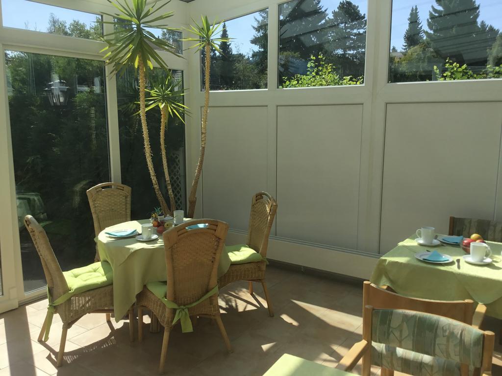 Panorama Hotel Pension Frohnau Бад Захса Екстериор снимка